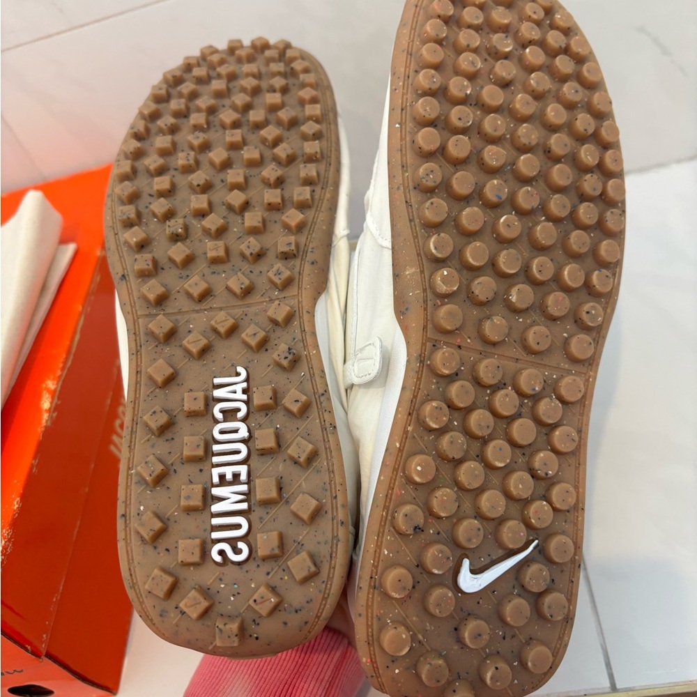 Nike Women's Jacquemus Off-White Low-Top Sneakers - Picture 6 of 9